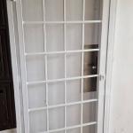 bílá otvírací mříž bílá otvírací mříž